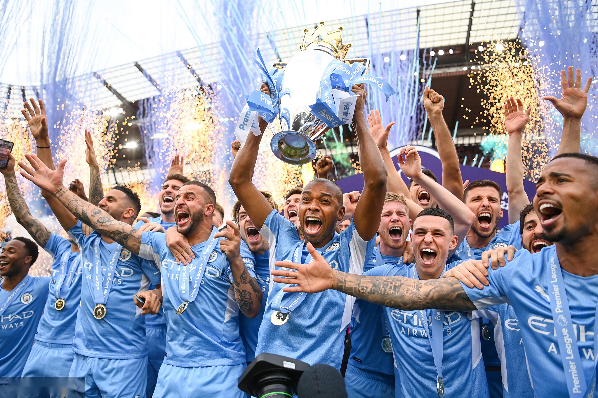 临着挑战 临着挑战